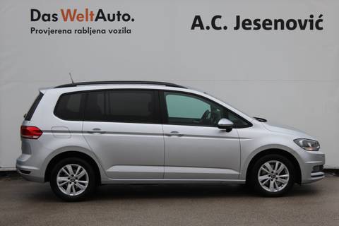 2024 Volkswagen Touran — sličica 4