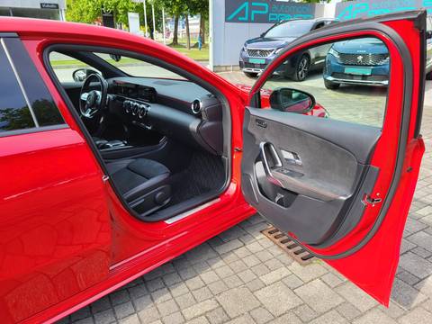 2018 Mercedes-Benz A-klasa — sličica 14