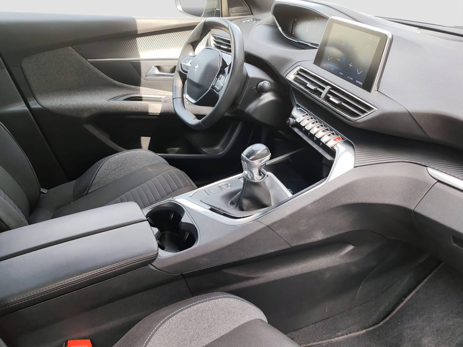2024 Peugeot 3008 — fotografija 10