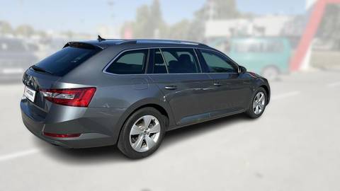 2022 Škoda Superb Combi — sličica 7