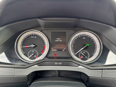 2020 Škoda Superb — sličica 12