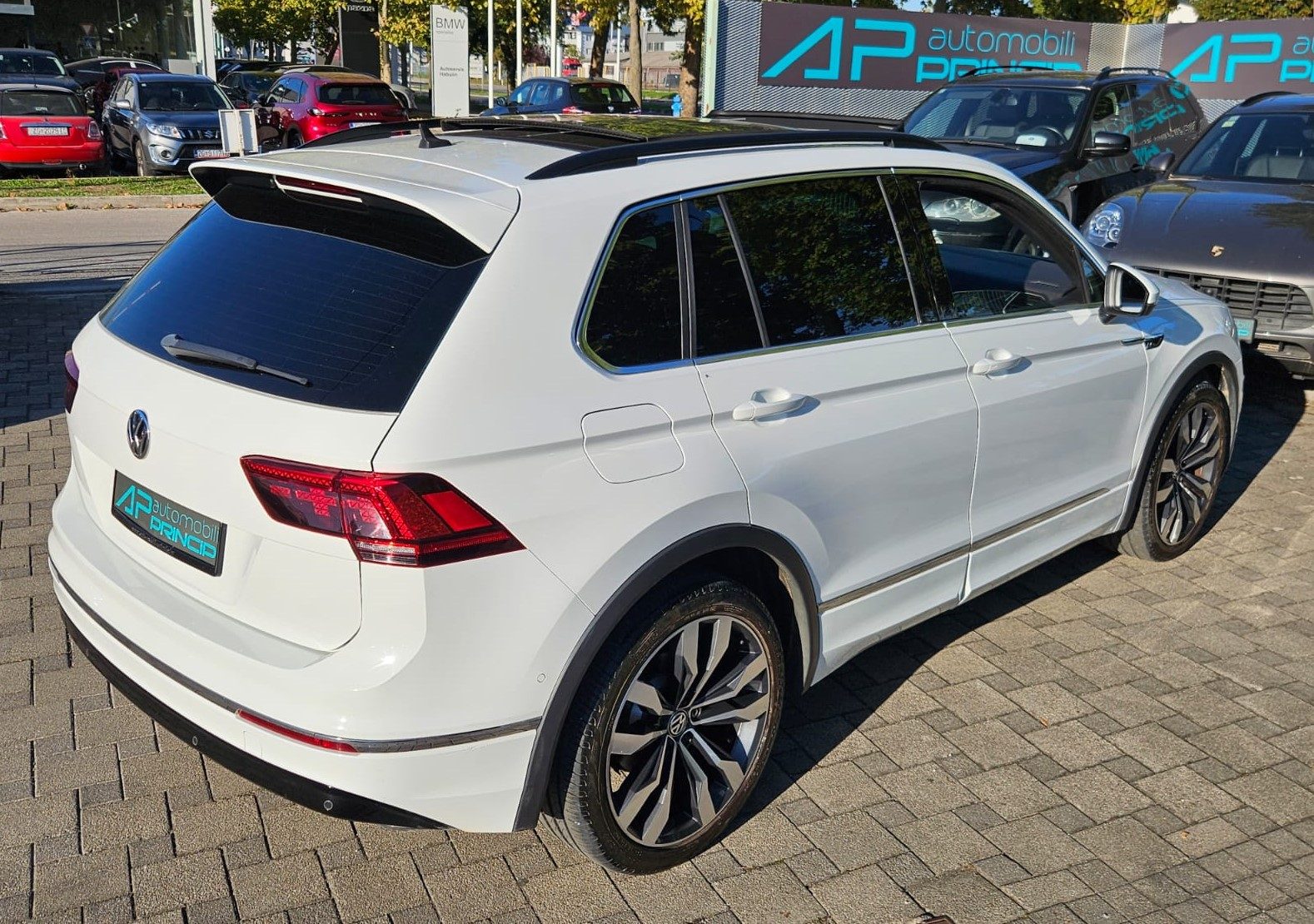 2018 Volkswagen Tiguan R-Line — fotografija 6