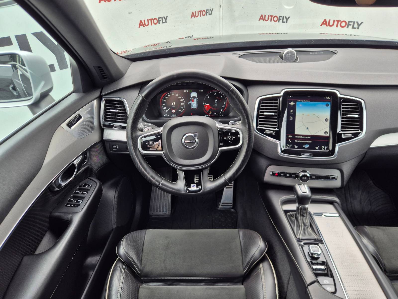 2016 Volvo XC90 R-Design — fotografija 17