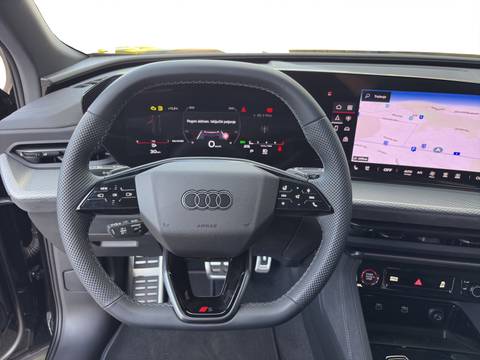 2026 Audi SQ5 S line — sličica 10