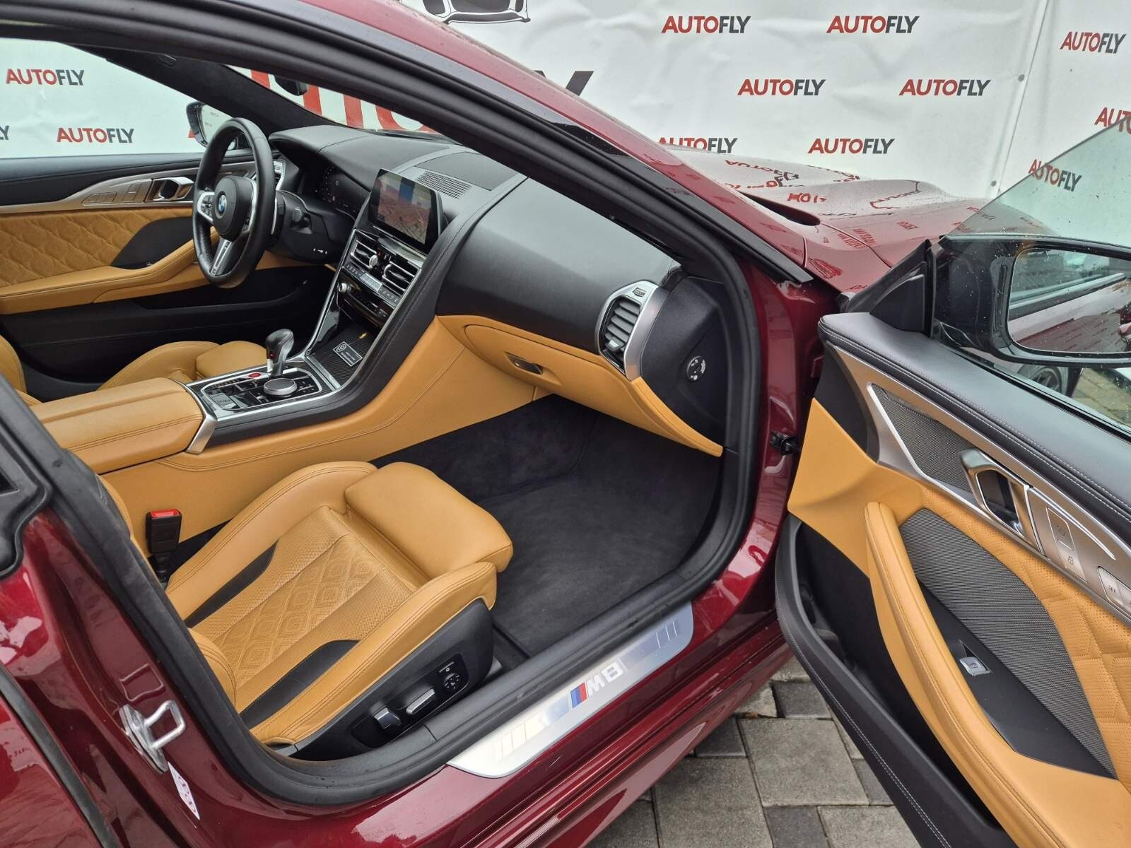 2020 BMW Serija 8 — fotografija 13