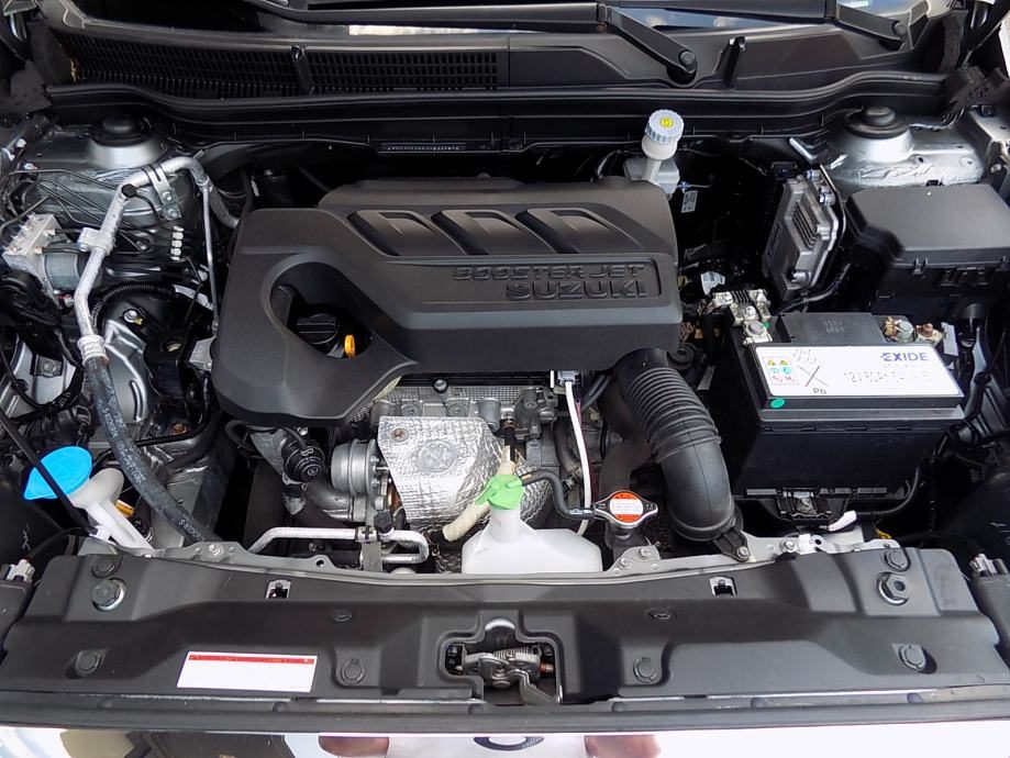 2017 Suzuki SX4 — fotografija 15