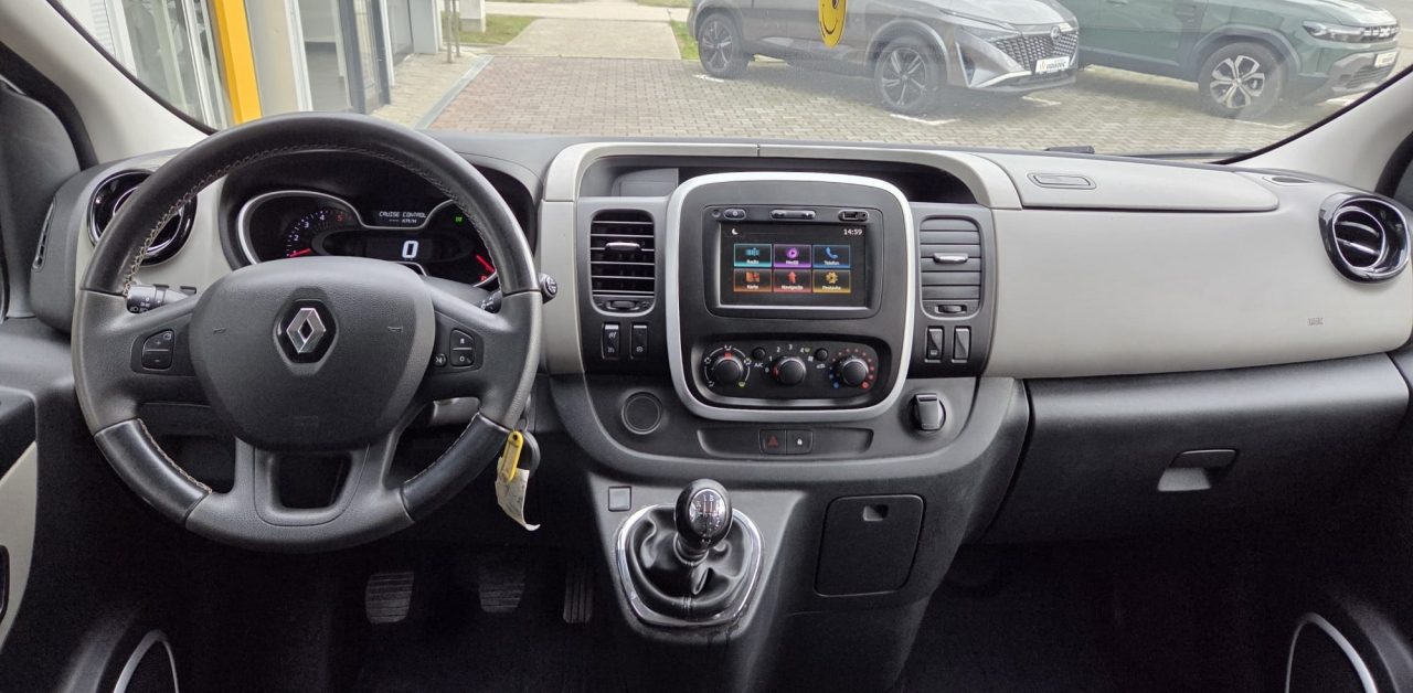 2019 Renault Trafic — fotografija 12