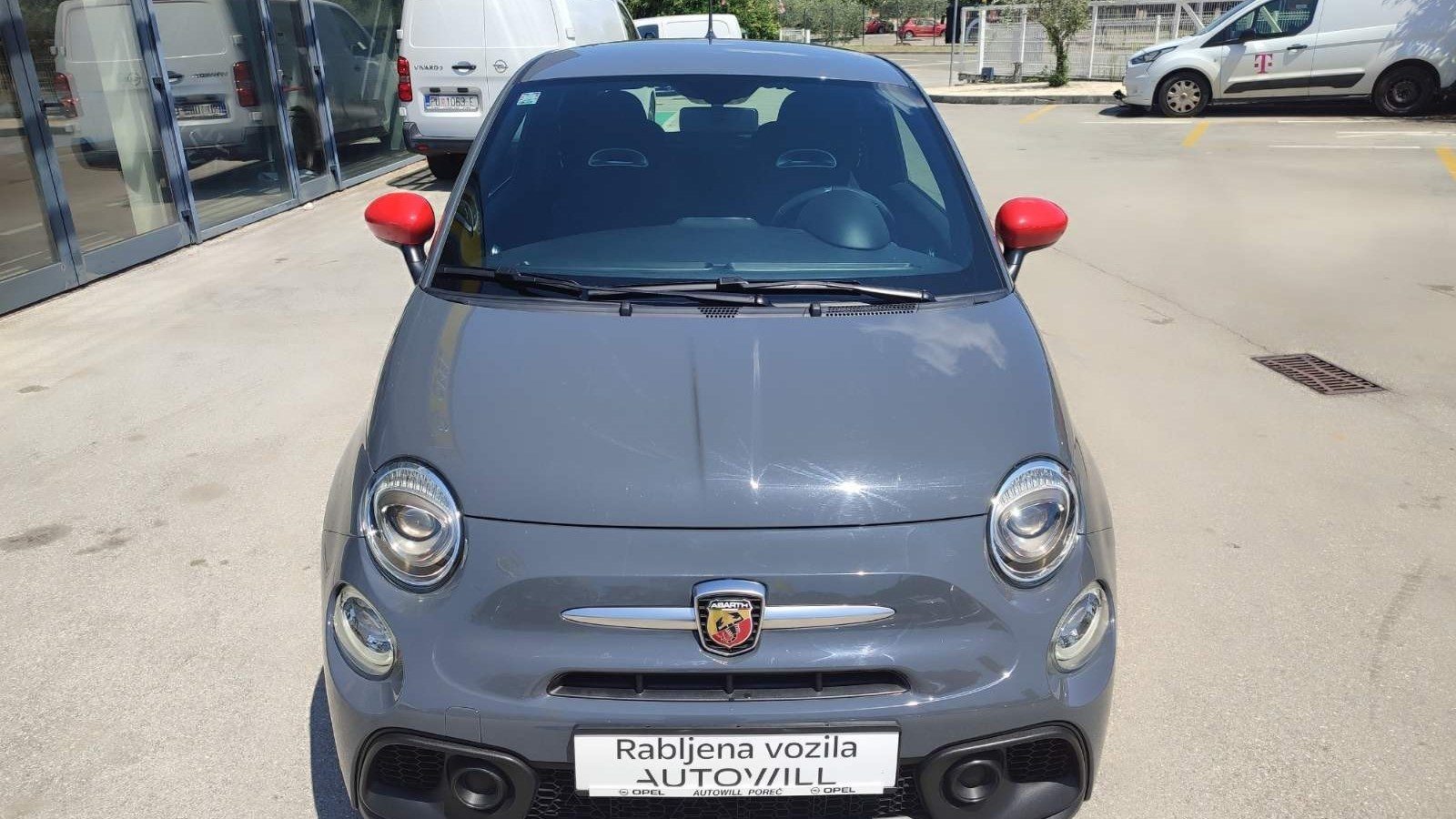 2021 Fiat Abarth — fotografija 8