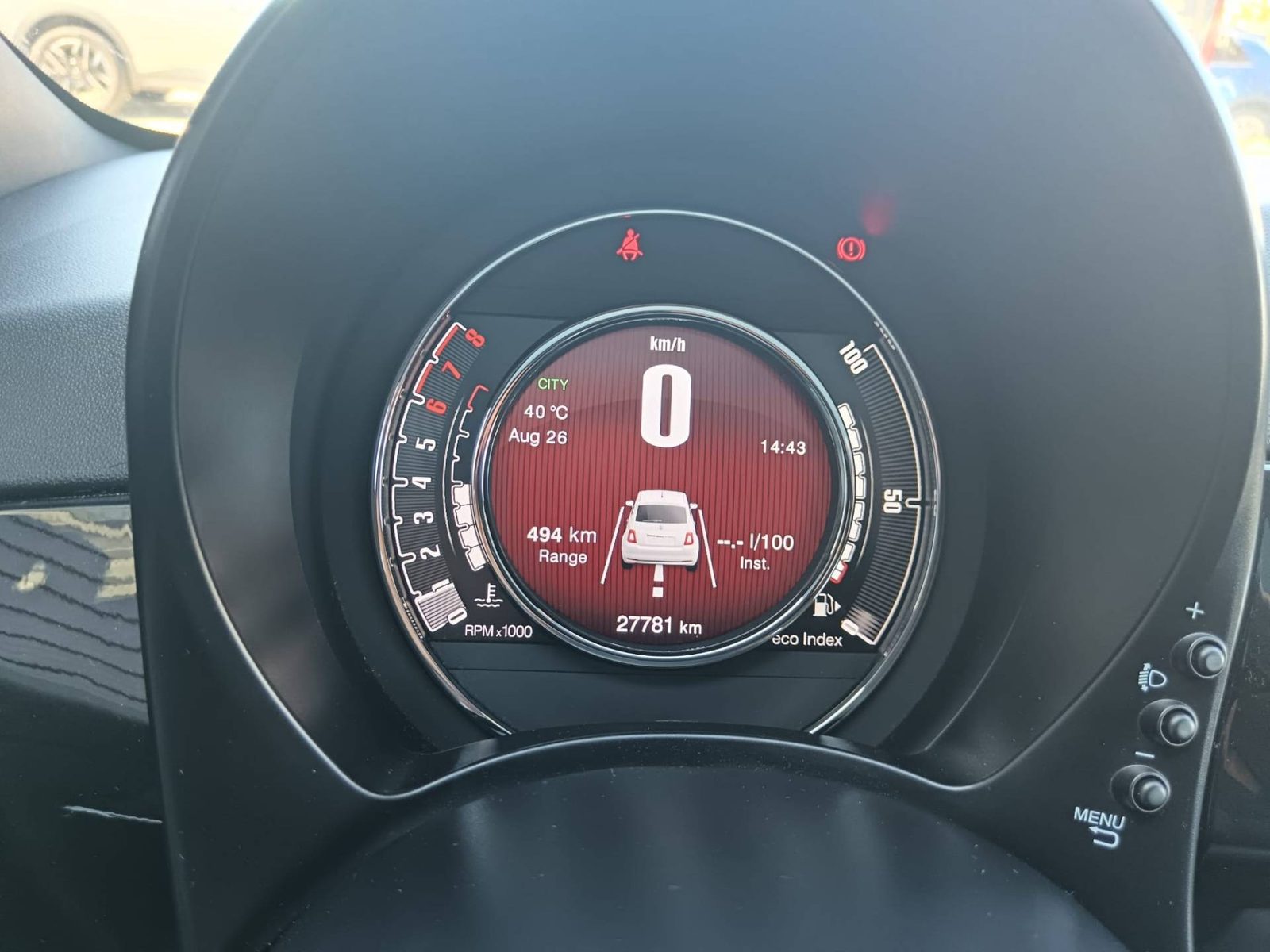 2024 Fiat 500 — fotografija 13