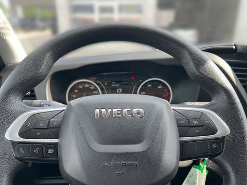 2021 Iveco DAILY — sličica 12