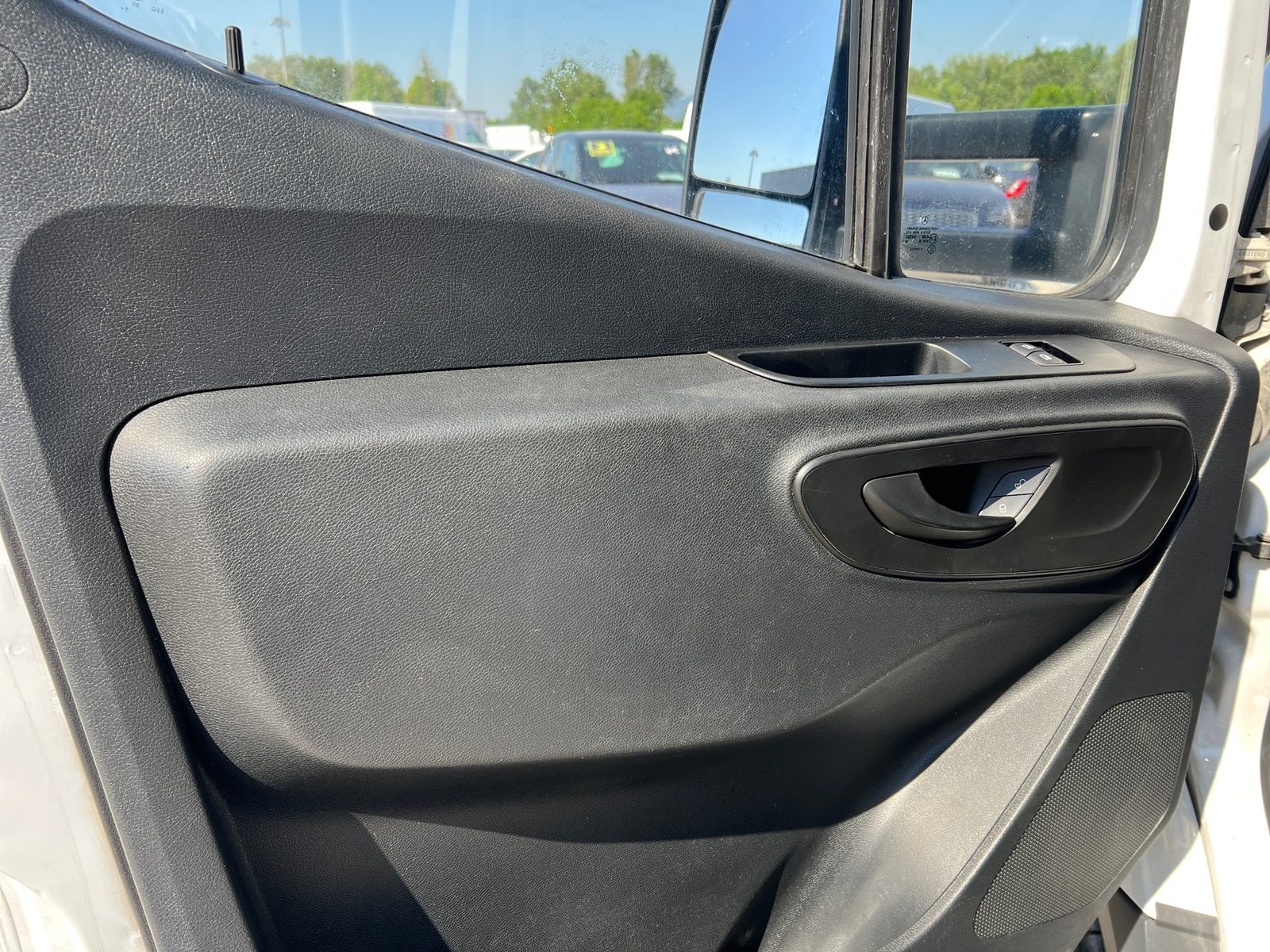 2022 Mercedes-Benz Sprinter — fotografija 13
