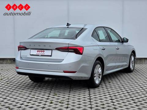 2022 Škoda Octavia — sličica 4