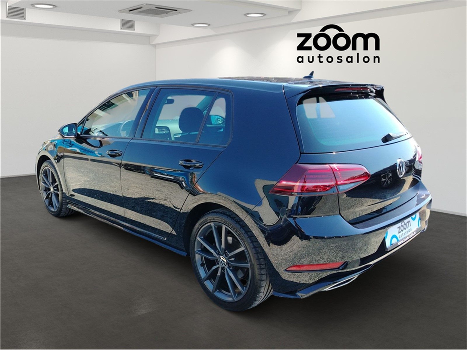 2019 Volkswagen Golf — fotografija 4