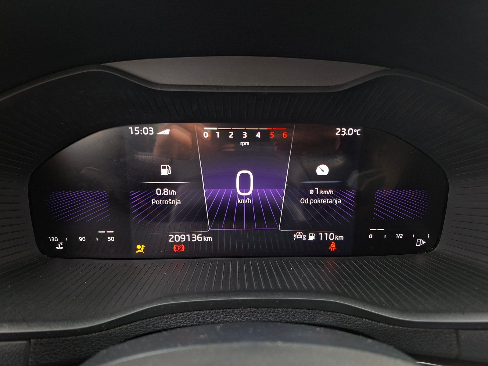 2023 Škoda Karoq — fotografija 13