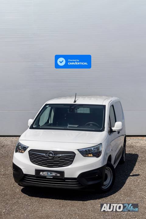 2021 Opel Combo — sličica 6
