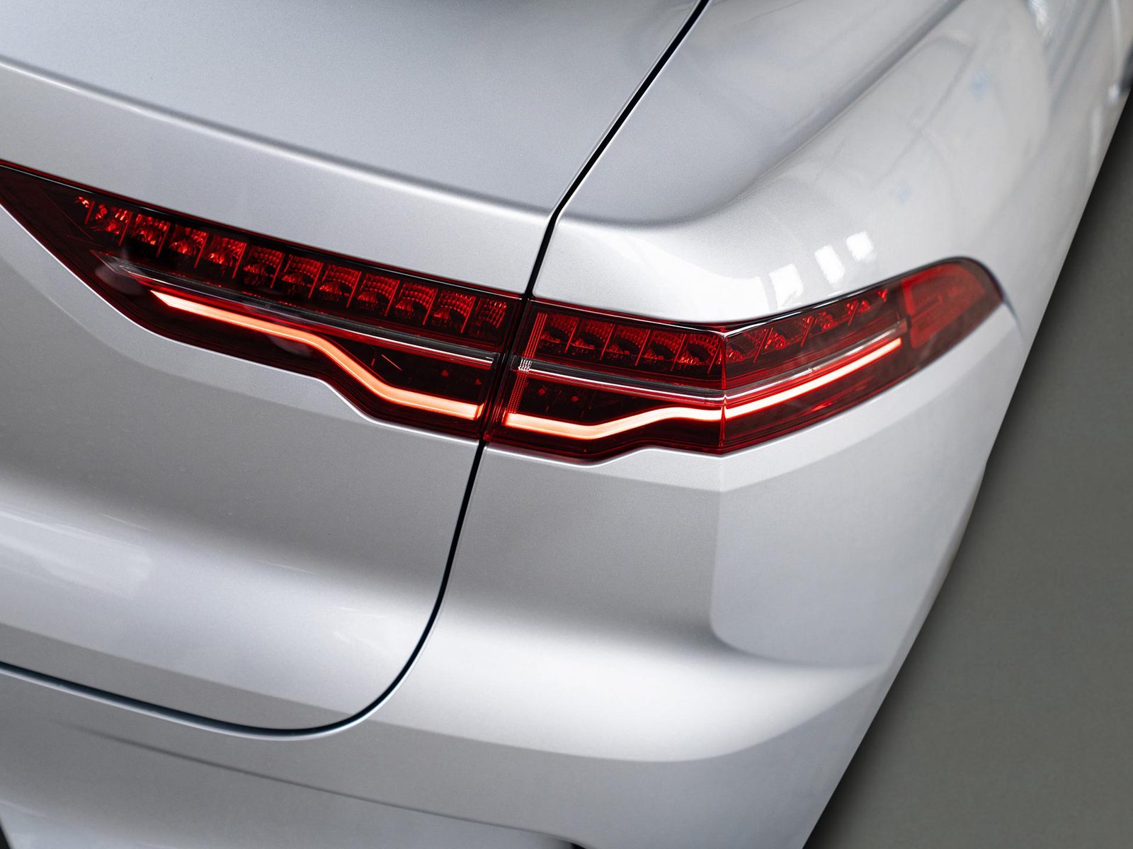 2024 Jaguar I-Pace — fotografija 12