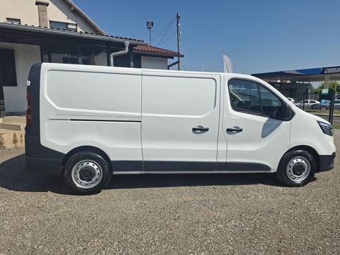 2022 Renault Trafic — sličica 4