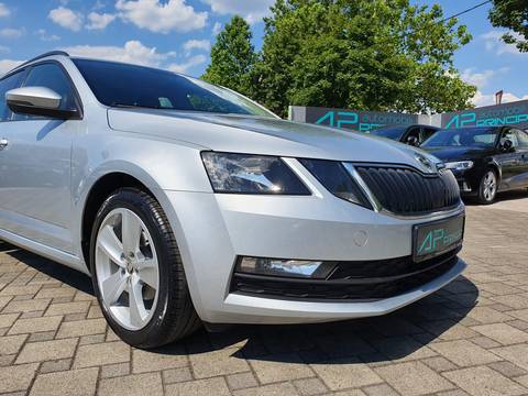2018 Škoda Octavia Combi — sličica 10