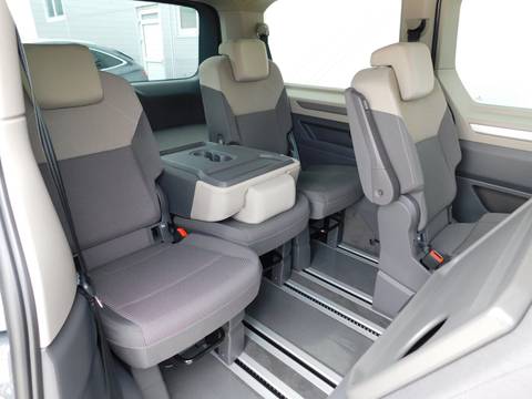 2025 Volkswagen Multivan — sličica 14