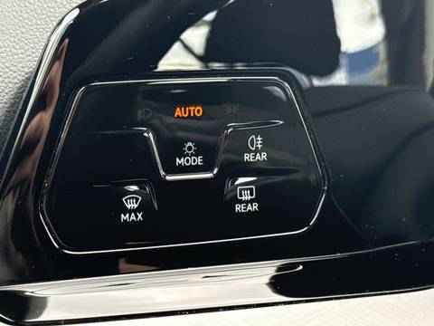 2024 Volkswagen Golf — sličica 26