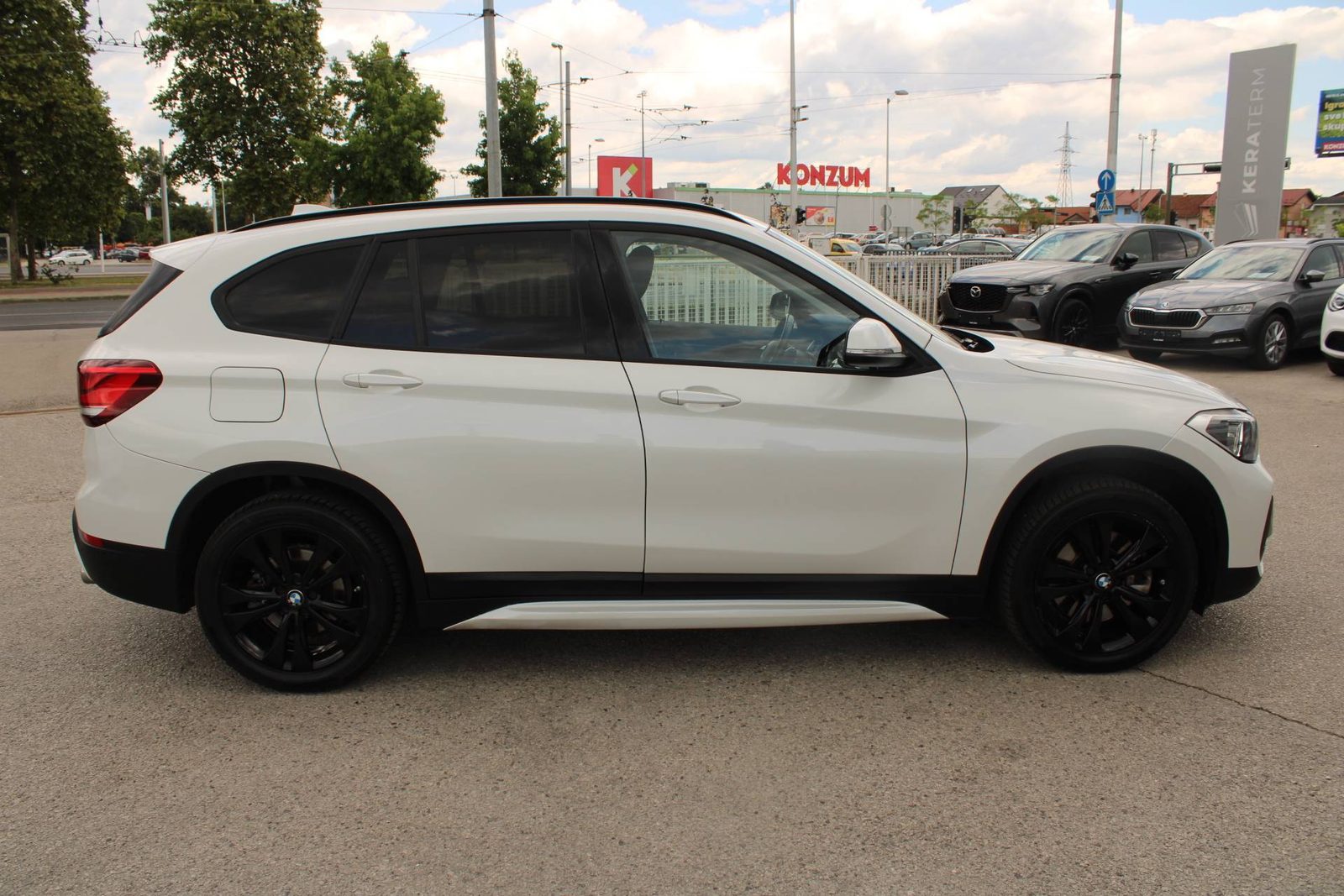 2021 BMW X1 — fotografija 4