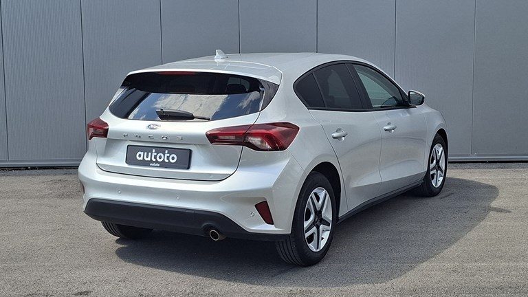 2022 Ford Focus — fotografija 3