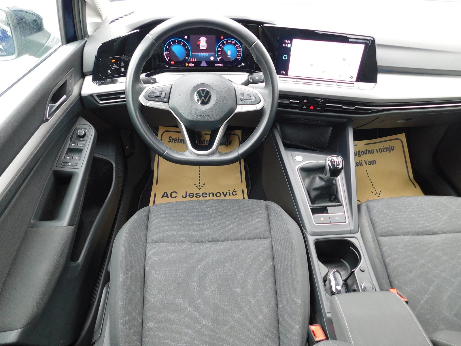 2022 Volkswagen Golf — fotografija 10