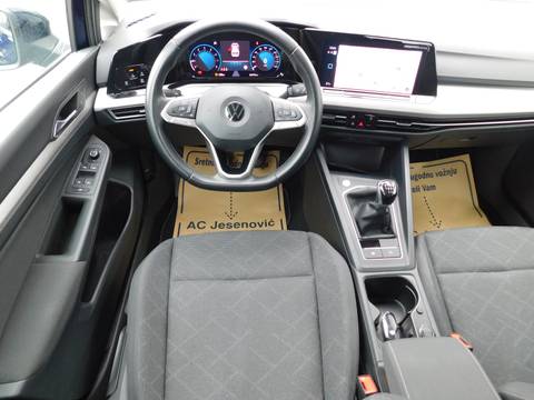 2022 Volkswagen Golf — sličica 10