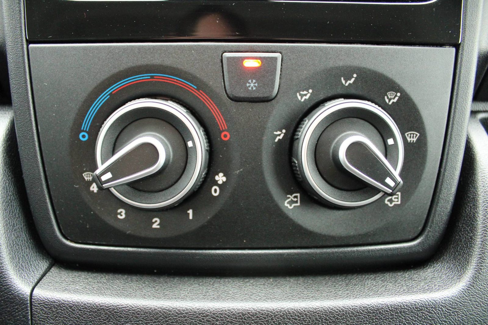 2023 Peugeot Boxer — fotografija 15