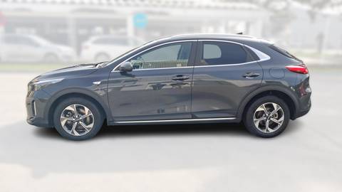 2023 Kia XCeed — sličica 4