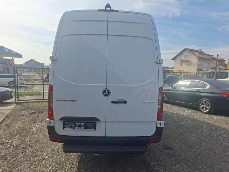 2025 Mercedes-Benz Sprinter — fotografija 5