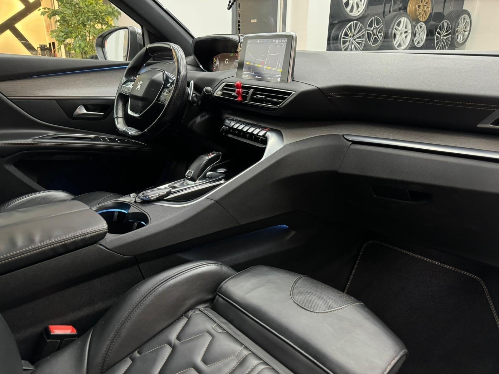 2019 Peugeot 5008 — fotografija 17
