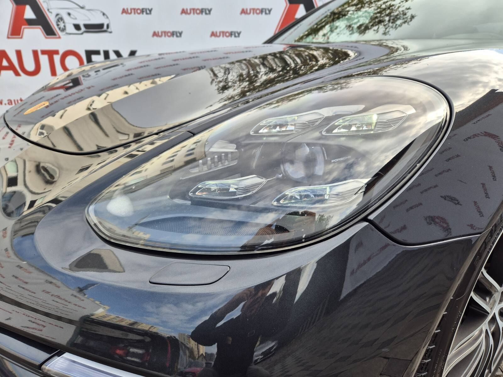 2017 Porsche Panamera — fotografija 27