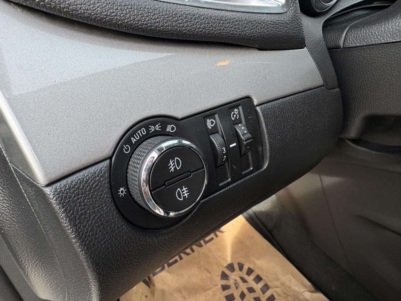 2015 Opel Mokka — fotografija 18