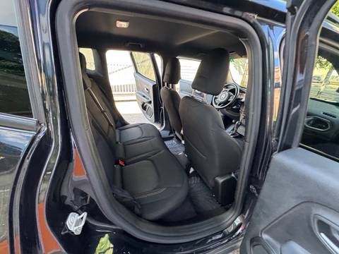 2022 Jeep Renegade — sličica 17