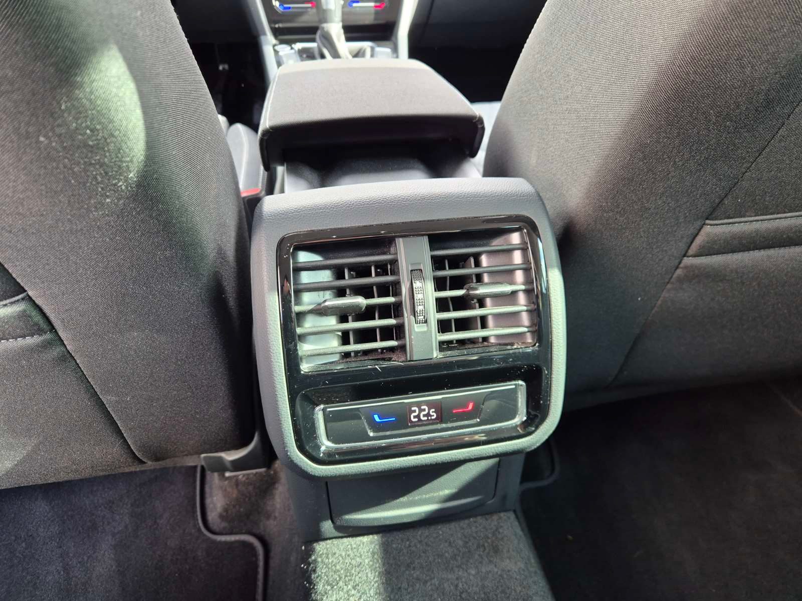 2023 Volkswagen Passat Variant — fotografija 22