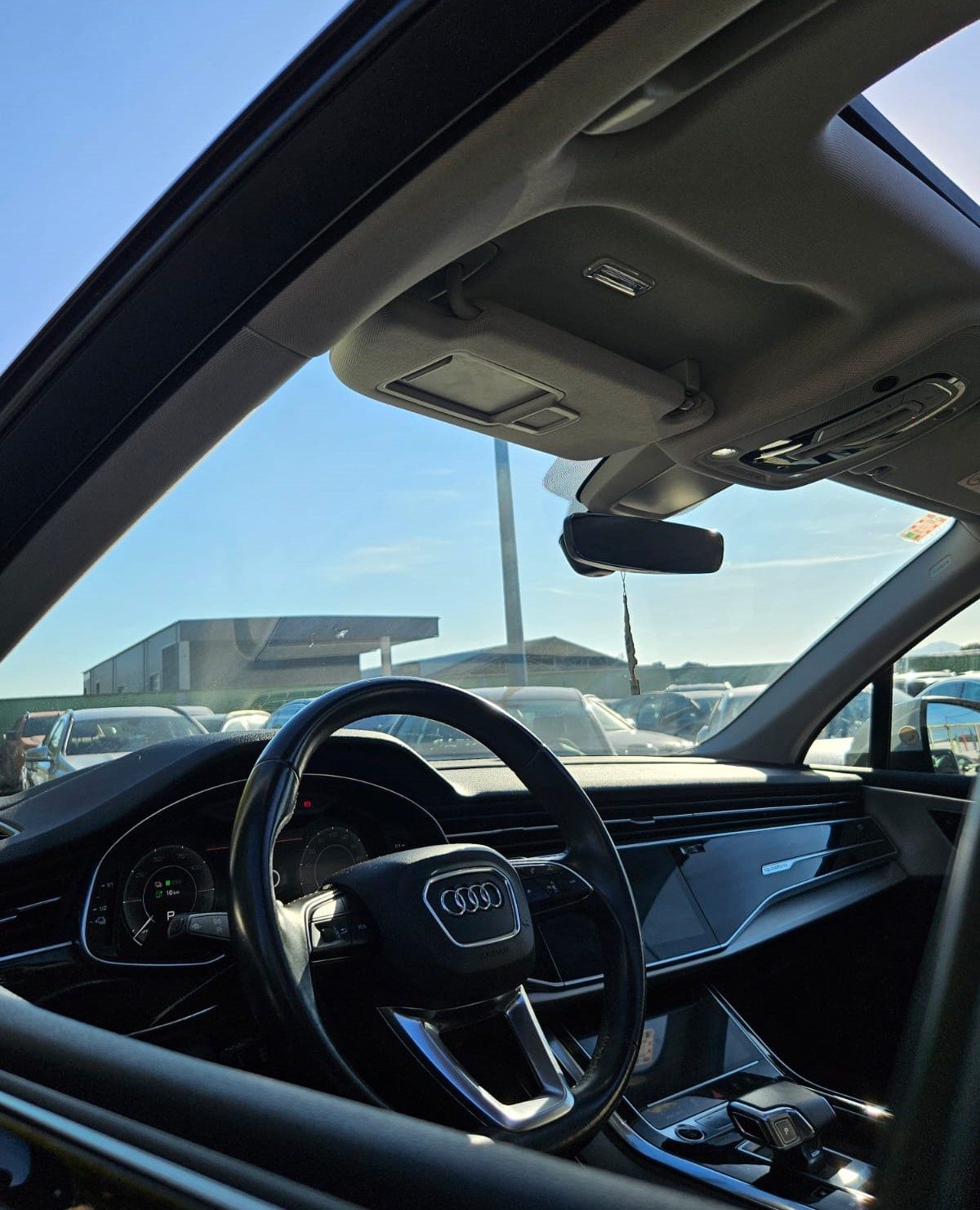 2021 Audi Q7 — fotografija 24