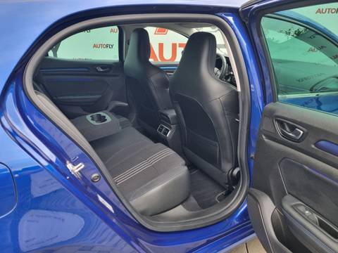 2016 Renault Megane — sličica 15
