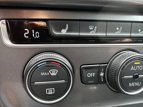 2016 Volkswagen Golf — sličica 15