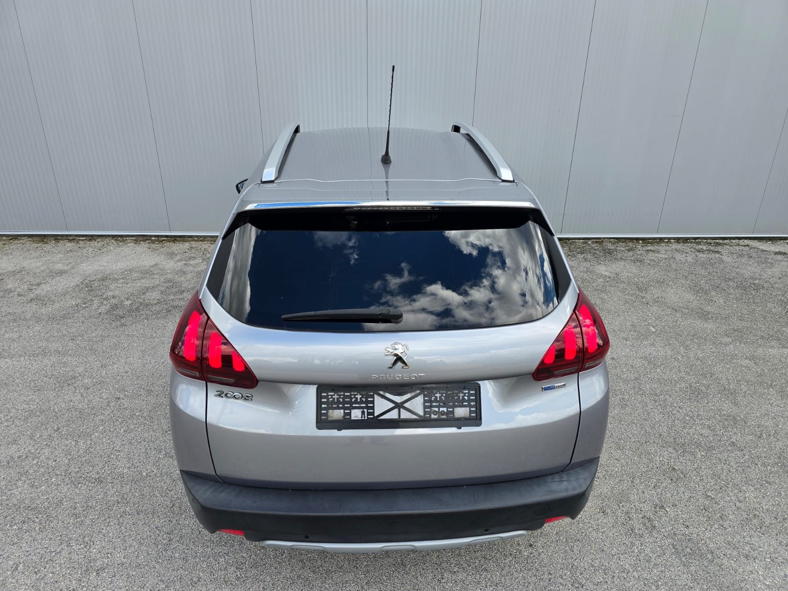 2017 Peugeot 2008 — fotografija 4