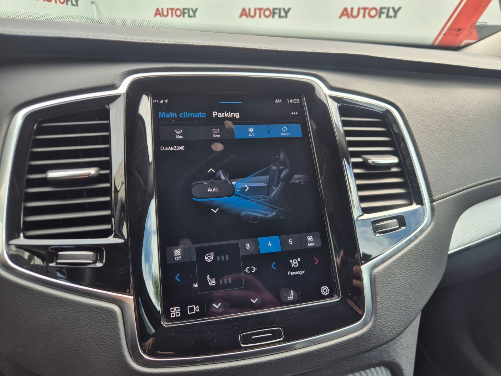 2022 Volvo XC90 R-Design — fotografija 21