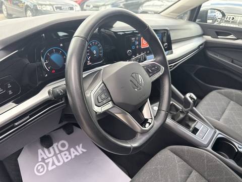 2024 Volkswagen Golf — sličica 23