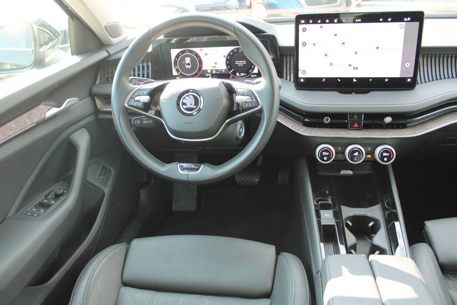 2024 Škoda Superb — fotografija 16