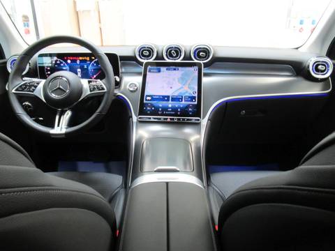 2025 Mercedes-Benz GLC Avantgarde — sličica 12