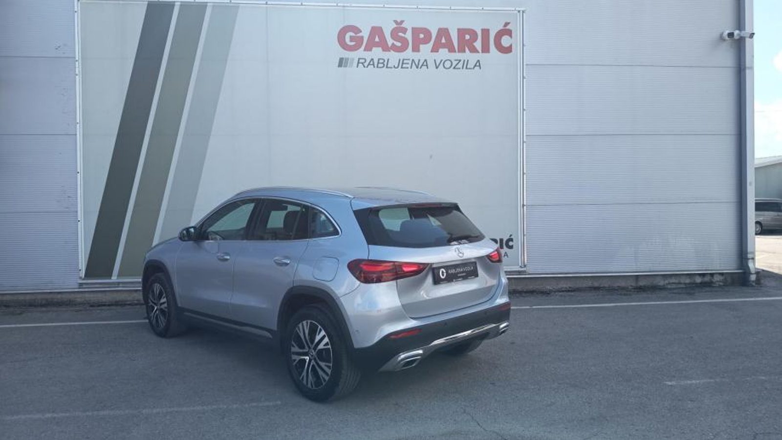 2025 Mercedes-Benz GLA — fotografija 4