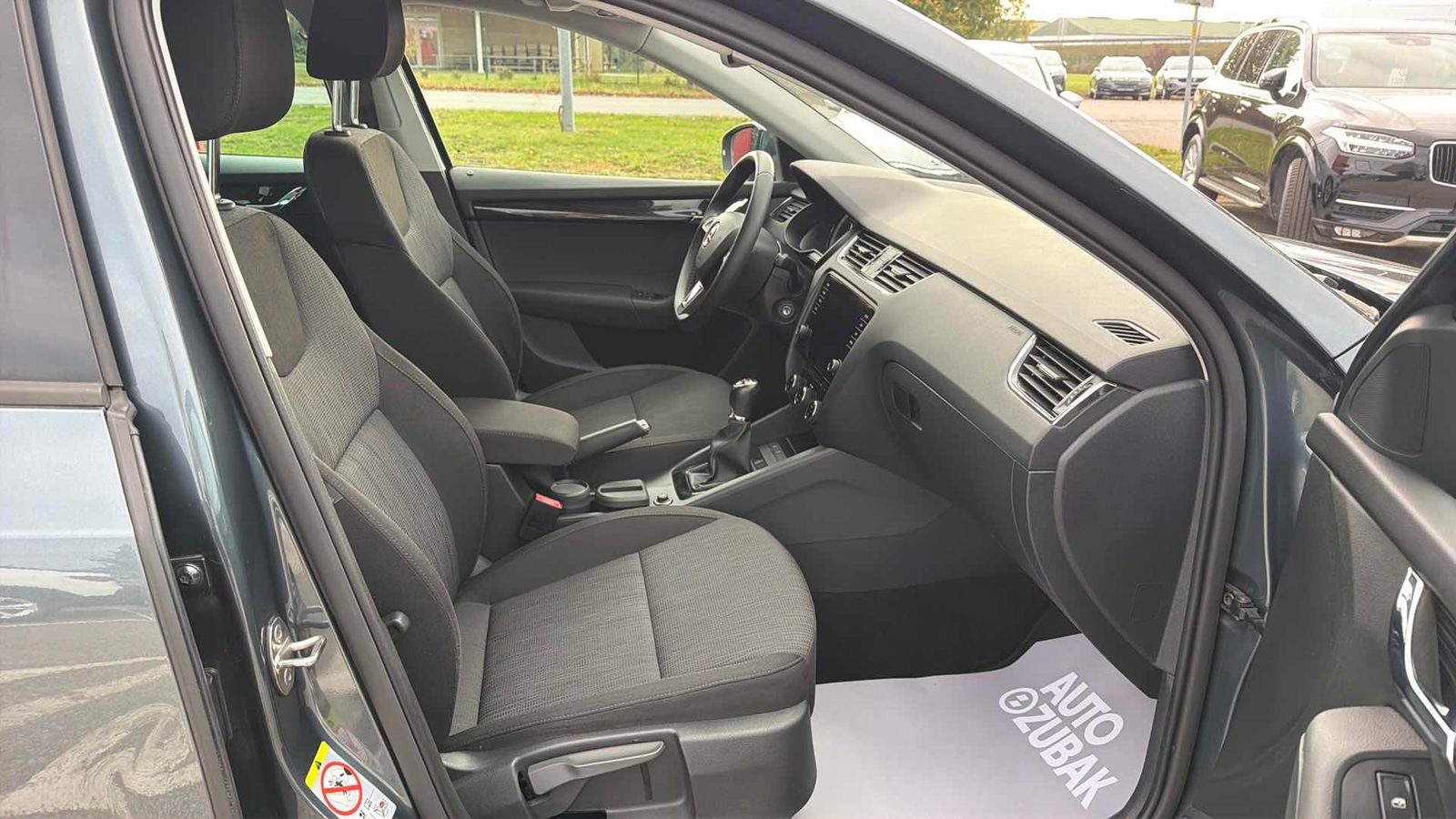 2017 Škoda Octavia Combi — fotografija 9