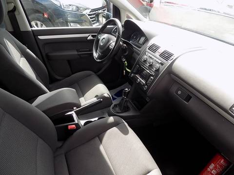 2014 Volkswagen Touran — sličica 15