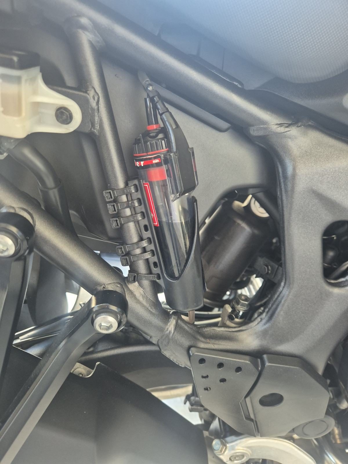2017 Honda Africa Twin — fotografija 13