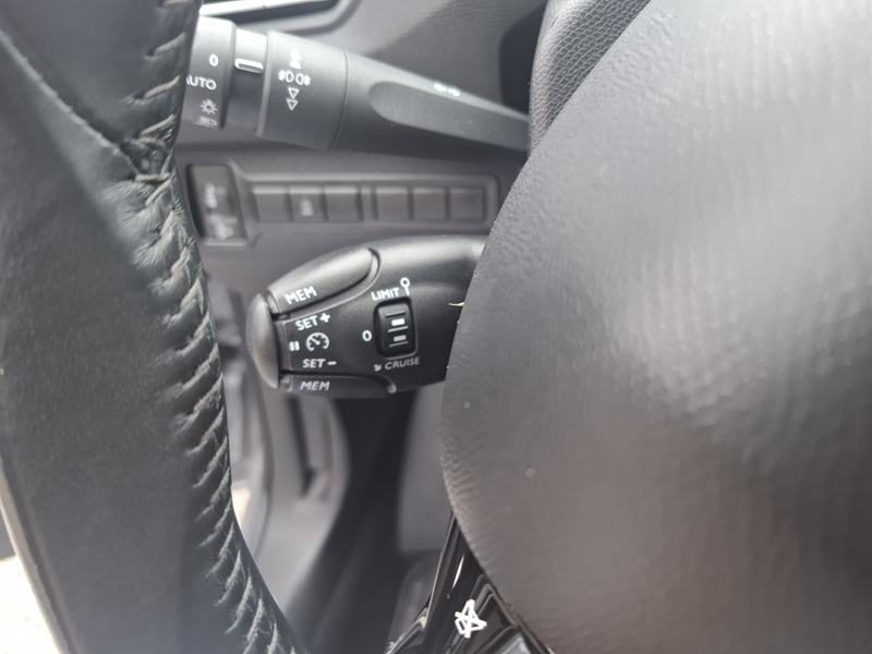 2021 Peugeot 308 — fotografija 13