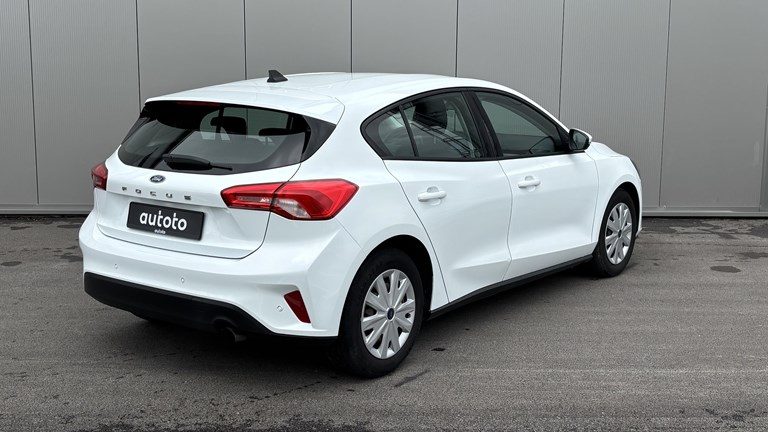 2022 Ford Focus — fotografija 3